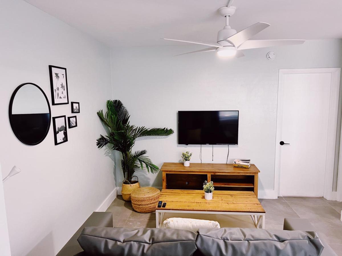Holiday Park Apartments By Lowkl Fort Lauderdale Exterior foto