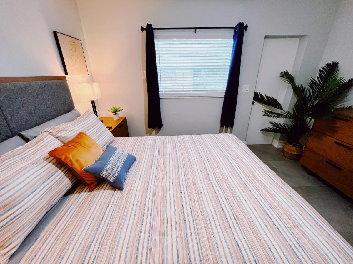 Holiday Park Apartments By Lowkl Fort Lauderdale Exterior foto