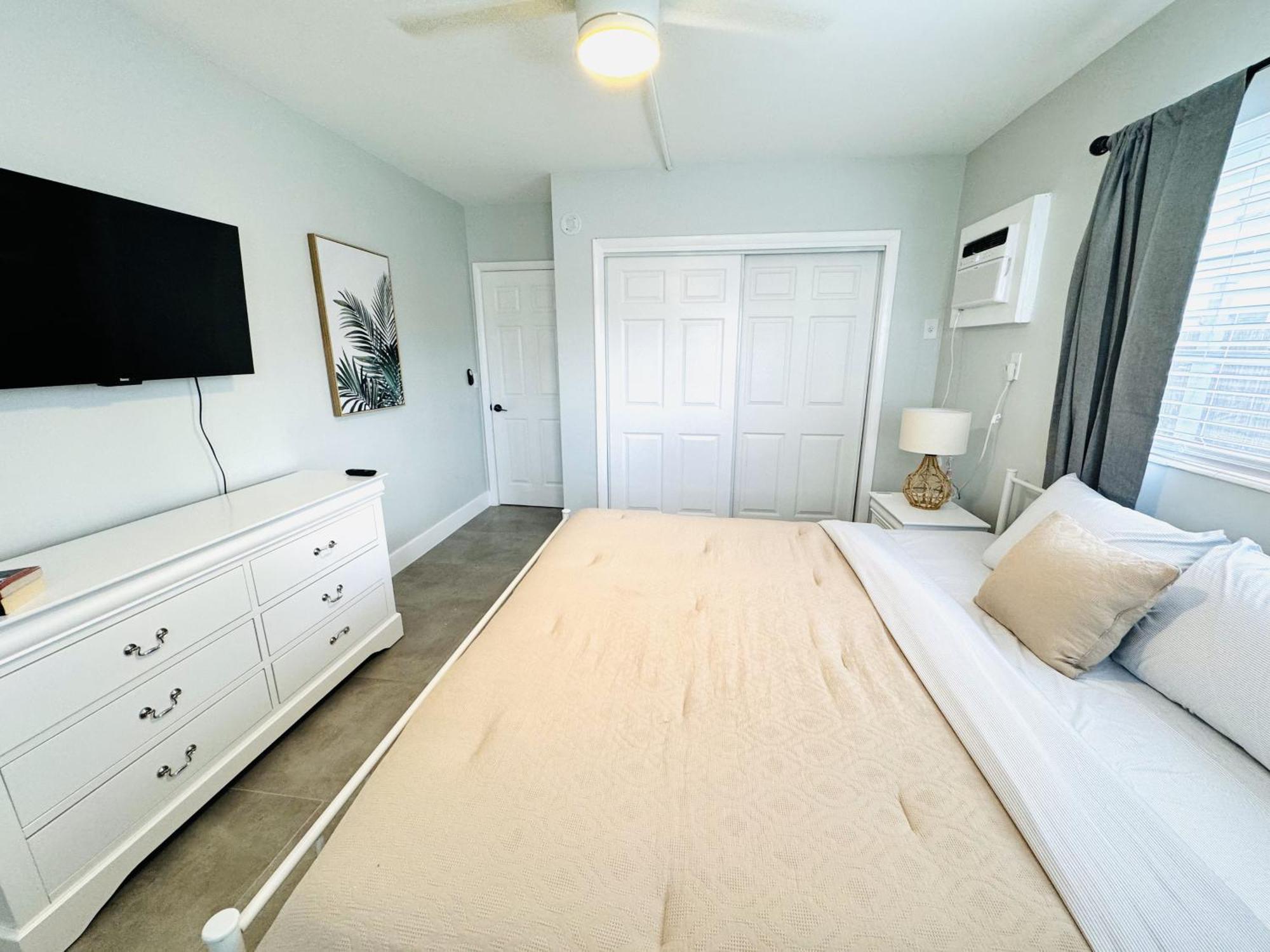 Holiday Park Apartments By Lowkl Fort Lauderdale Exterior foto